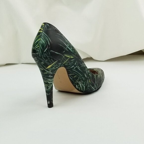 Zara Woman Size 37 (US 7-7.5) Pineapple Floral Slip On Pointed Toe Women's Pumps - Picture 3 of 12